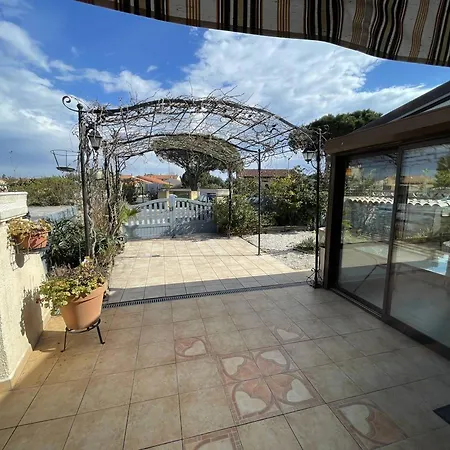 Charmante T3 Climatisee Avec Veranda, Terrasse Et Jardinet - Proche Et Commerces - Fr-1-106-54 * Saint-Cyprien (Pyrenees-Orientales)