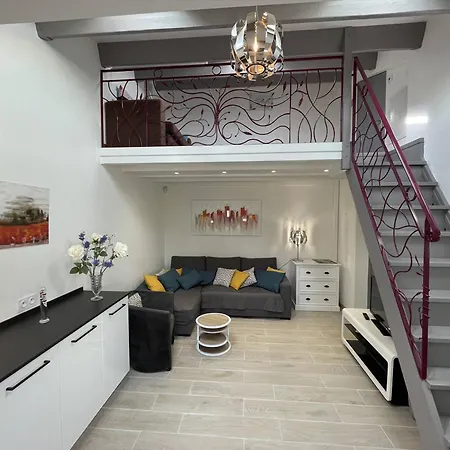 Vila Charmante T3 Climatisee Avec Veranda, Terrasse Et Jardinet - Proche Et Commerces - Fr-1-106-54 Saint-Cyprien (Pyrenees-Orientales)
