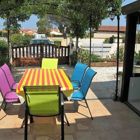 Charmante T3 Climatisee Avec Veranda, Terrasse Et Jardinet - Proche Et Commerces - Fr-1-106-54 וילה *
